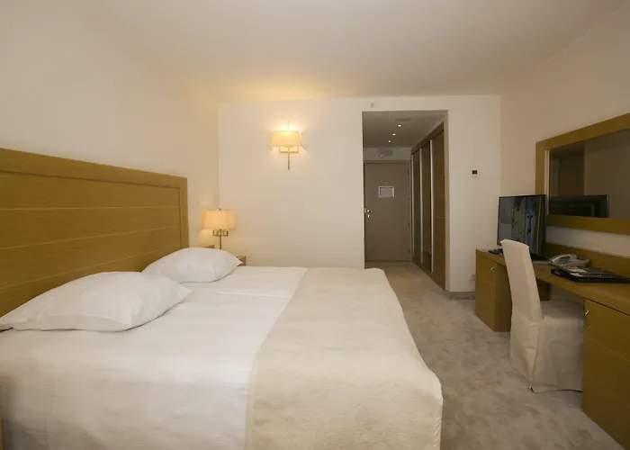Hotel Marinela 5*
